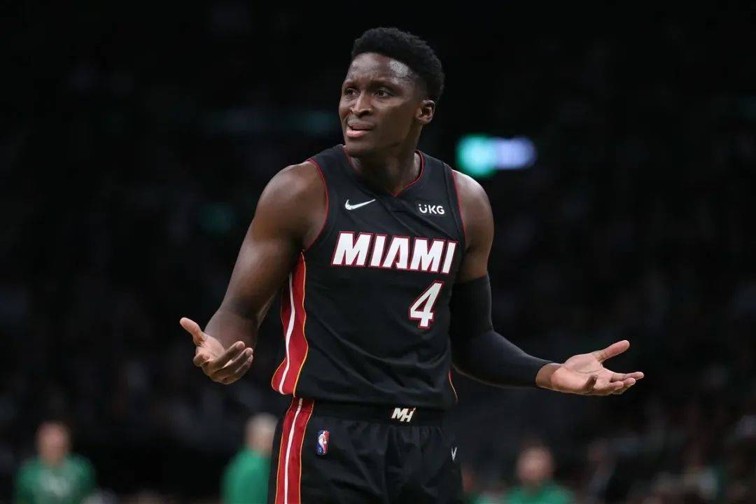 包含这也行？迈阿密热火国际比赛日防线松动印第安纳步行者赛后临场应变，布莱顿临场应变备战意大利杯的词条